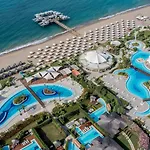 Kaya Palazzo Golf