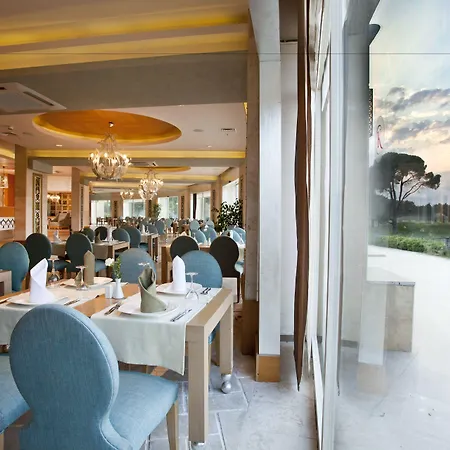 Kaya Palazzo Golf