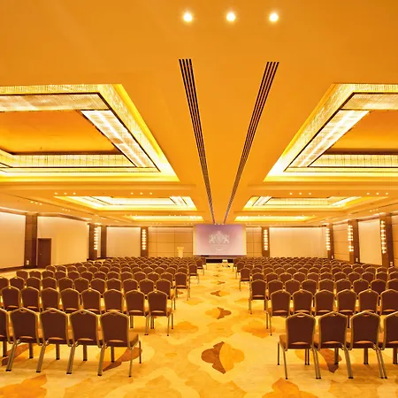 酒店 卡亚宫高尔夫度假酒店 5*