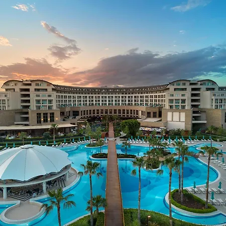 Kaya Palazzo Golf מלון